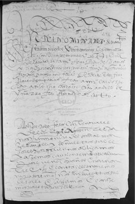 Poder del monasterio de San Martiño a favor de fray Gaspar Baca, abad del citado monasterio, para que pueda visitar las tierras del monasterio en el partido de Ponte Sarandóns para saber qué personas tienen los dichos bienes y para que pueda conceder foros