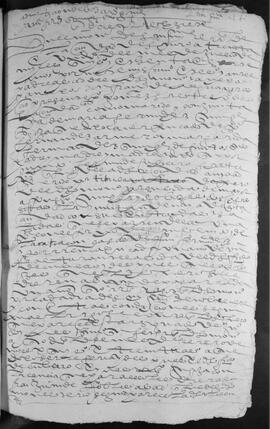 Admisión de fray Pedro de Alegría, abad del monasterio de San Martiño, a favor de Pedro Gómez, sastre, vecino de la ciudad de Santiago, como marido de María Fernández, como primera voz del foro que del monasterio había tenido Fernando Cubeiro, sastre, de la misma vecindad, por su vida, la de Mayor Alonso, su mujer, y dos voces, de dos casas sitas en la Quintana por renta anual de un real y las voces cuatro reales